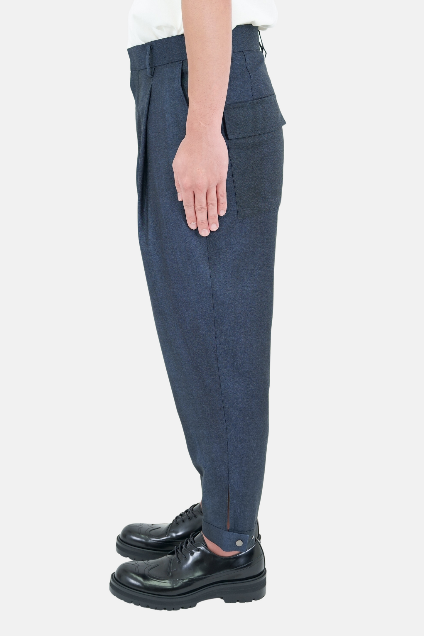 Cropped Cargo Slacks
